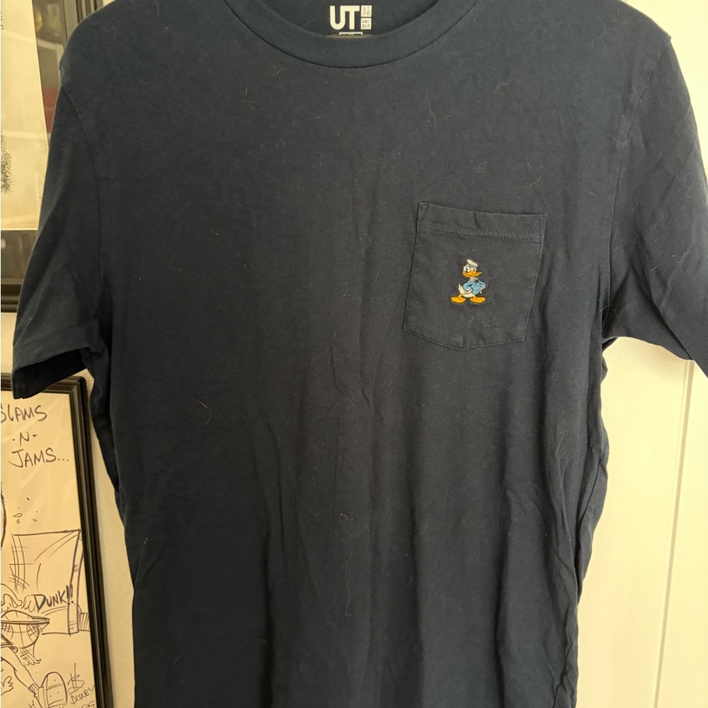 Uniqlo Navy Blue Men's Tee with Donald Duck Pocket